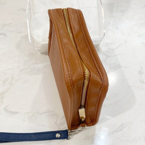 Shinola Detroit Flagship Amenity Kit Designed American Airlines Tan Leather Bag - Picture 6 of 8